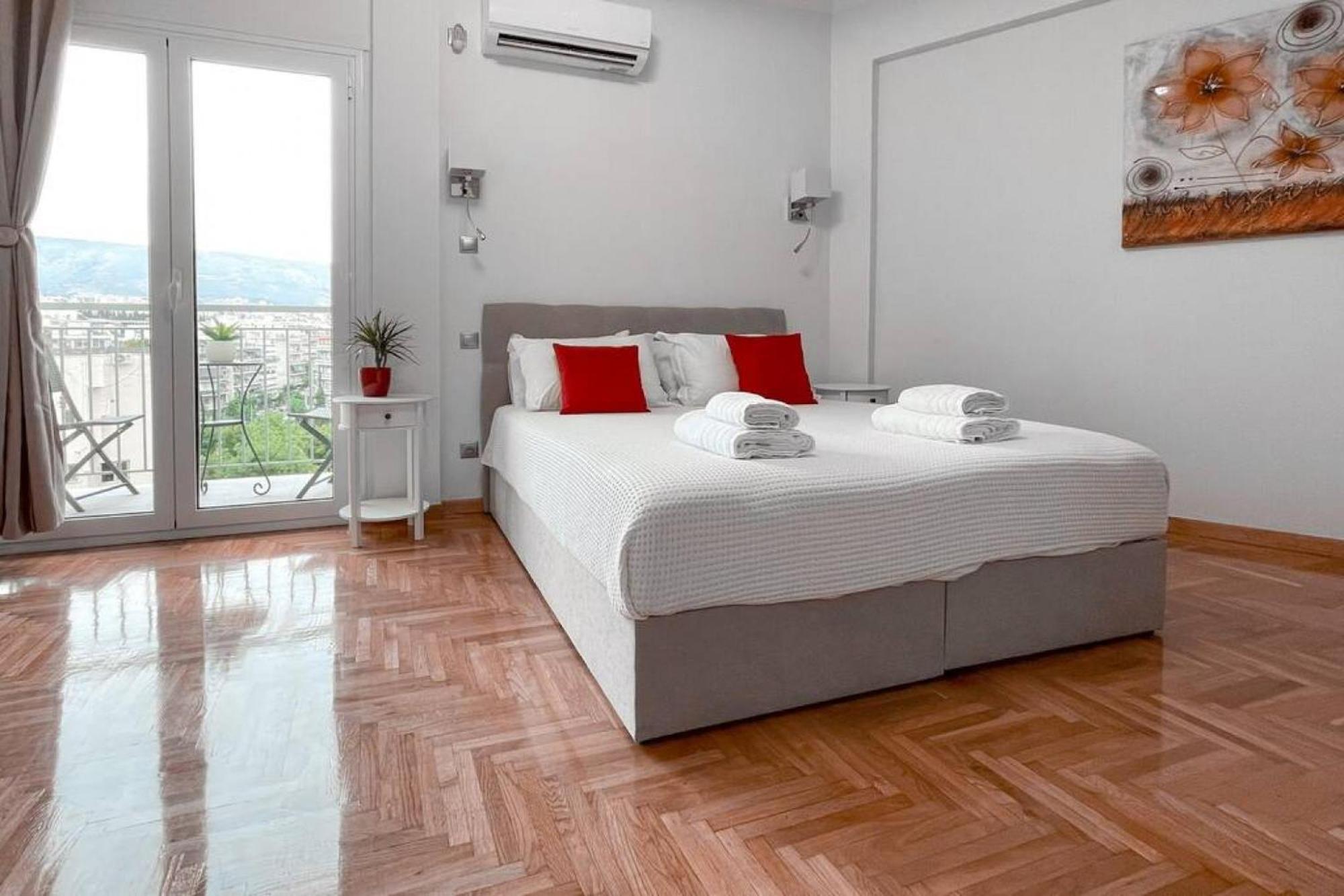 Amazing View 2br | Heart Of * Athens