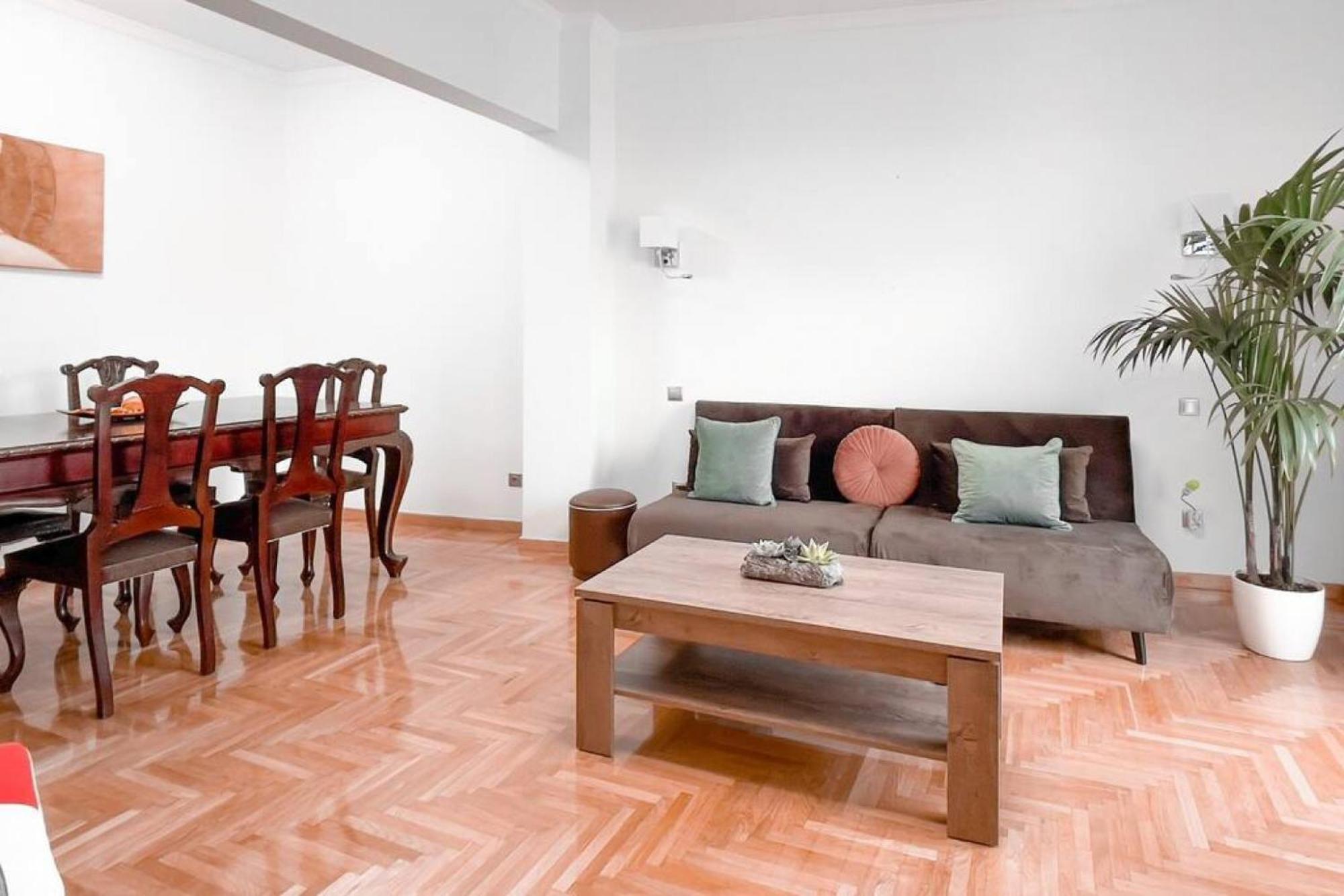 Amazing View 2br | Heart Of * Athènes