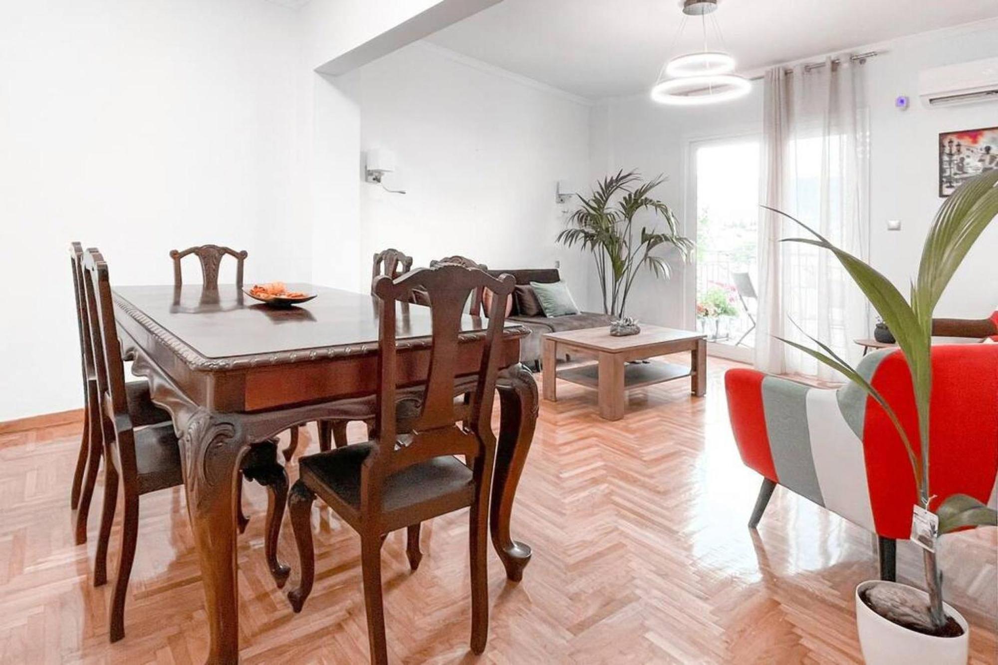 Amazing View 2br | Heart Of Apartment